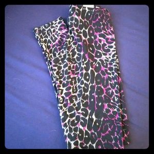BCBG colorful leapord print leggings